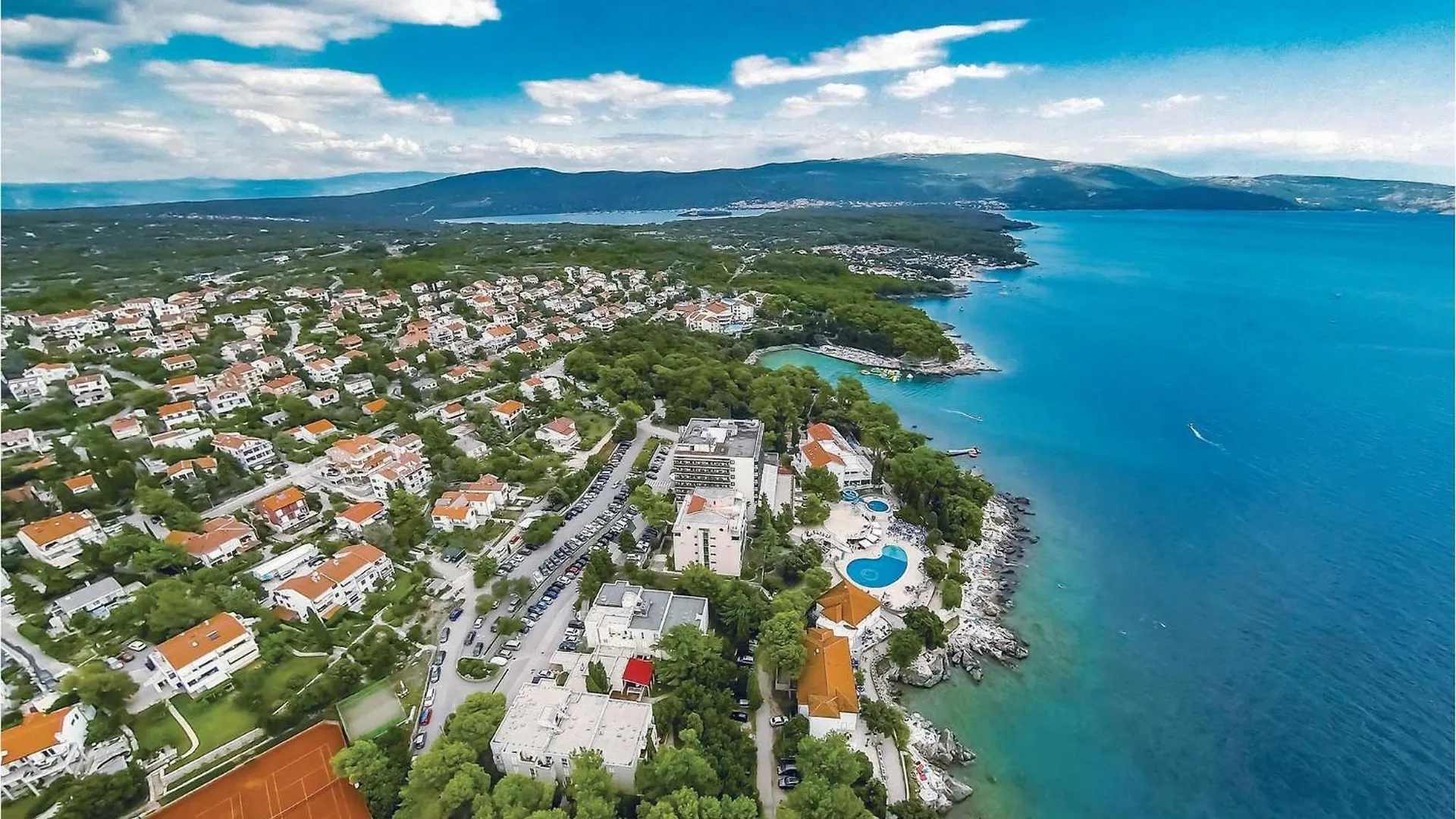 Beautiful Apartment In Krk With Kitchen Krk Town 0*,